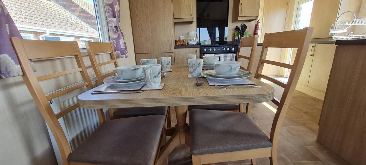 Hotel Silvester'S Skegness Caravan Exterior foto